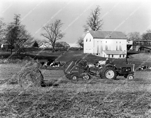 Circa 1960 agriculture - /,